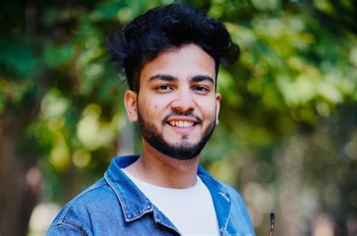 
Ayush Yadav Height, Weight, Net Worth, Age, Birthday, Wikipedia, Who, Nationality, Biography 