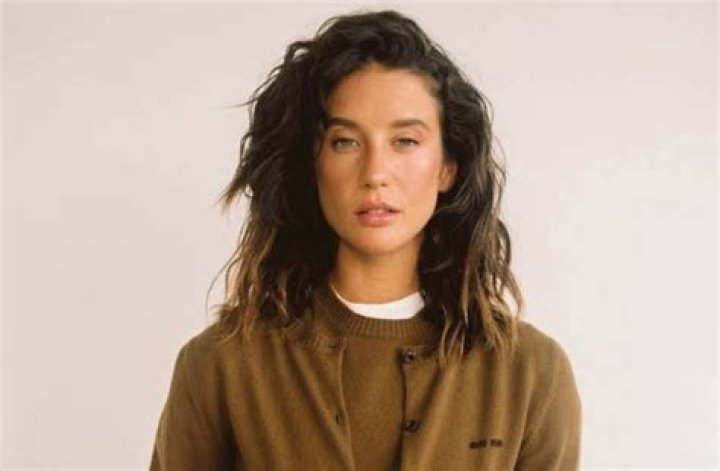 
Brynn Woods Height, Age, Religion, Nationality, Wikipedia, Partner, Parents, Gender, Net Worth 