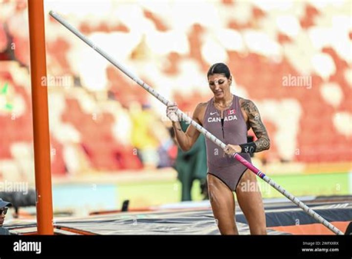 
Canadian Pole Vaulter Anicka Newell Almost Got The Bronze On Commonwealth Games 2022 