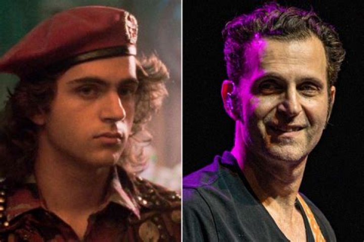 Dweezil Zappa And David Justice On Celebrity Wife Swap: What’s Their Net Worth Now?