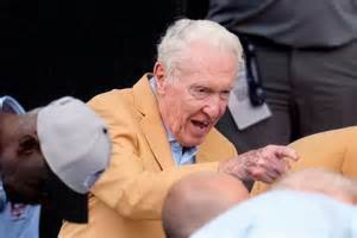 
Is Marv Levy Still Alive? Death Hoax- Where Is He Today? 
