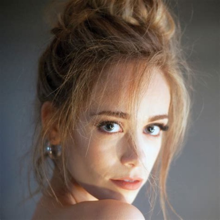 
Naoimh Morgan Height, Weight, Net Worth, Age, Birthday, Wikipedia, Who, Nationality, Biography 