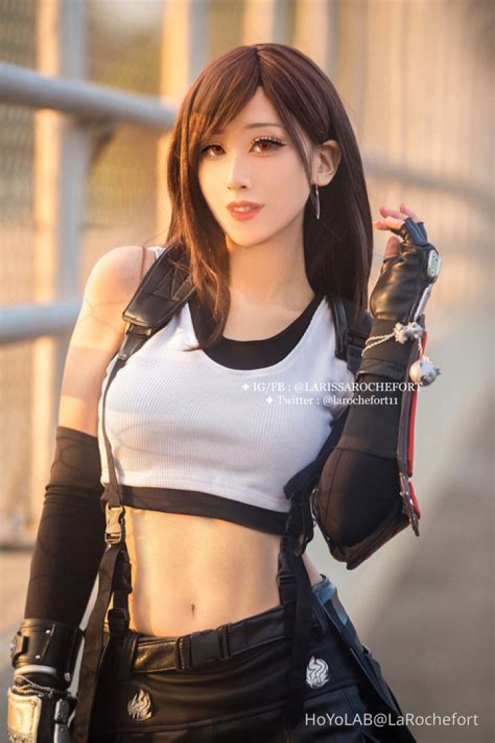 
Shirt Cut Meme IRL On Tiktok, Who Is Cosplayer Alina Becker? 