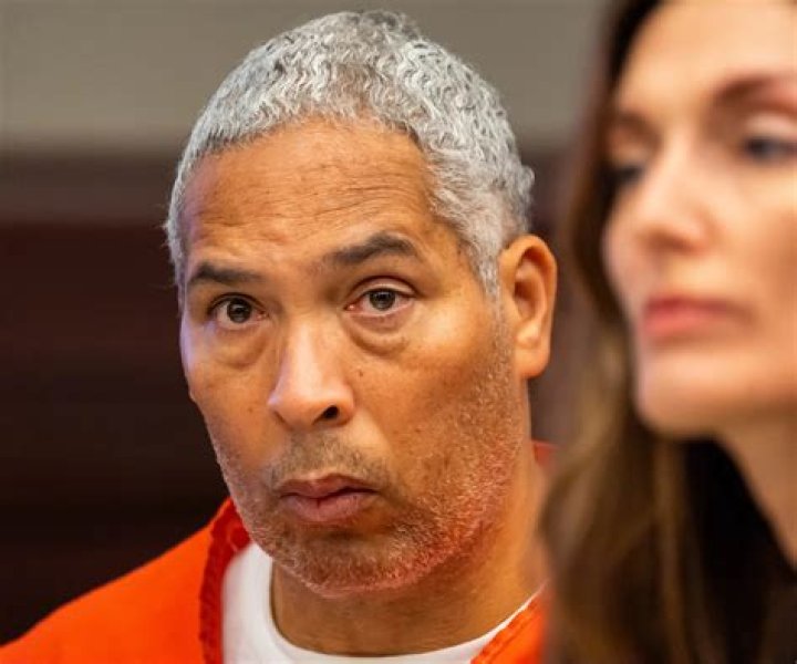 
“The dystopian present”: Homeless man executed in St. Louis in blood-curdling video 