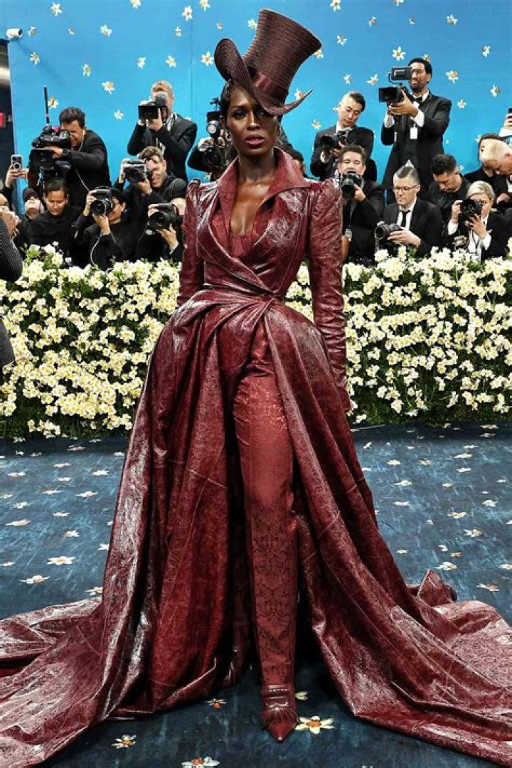 
Which celebrities are banned from Met Gala and why? 