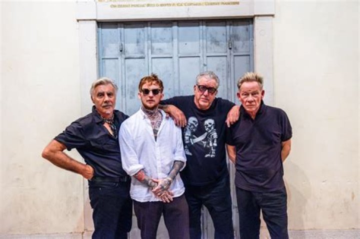 
Who Is Sex Pistols Singer Steve Jones Wife? Fans Are Wondering Is He Ever Married Chrissie Hynde 