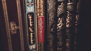 Praising People Face To Face